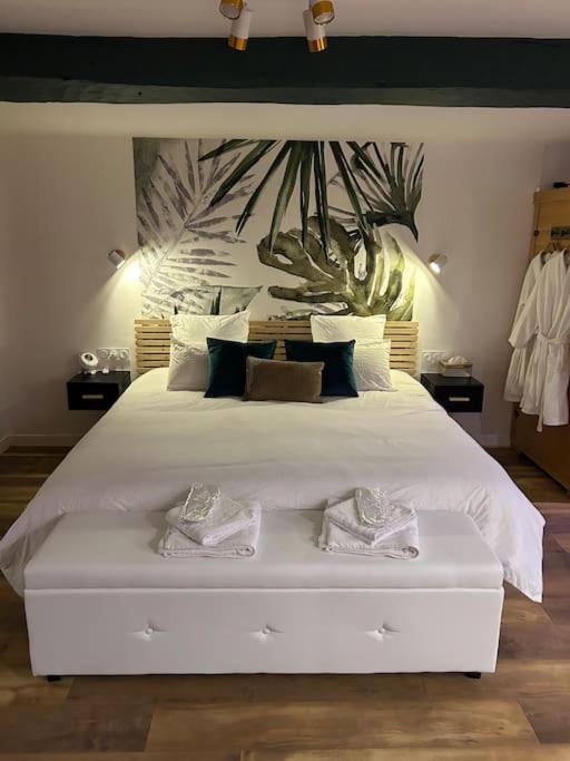 L'Etreinte, Gite De Charme Avec Jacuzzi Interieur Et Sauna Guemene-sur-Scorff Ngoại thất bức ảnh