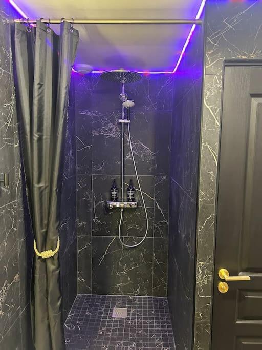L'Etreinte, Gite De Charme Avec Jacuzzi Interieur Et Sauna Guemene-sur-Scorff Ngoại thất bức ảnh